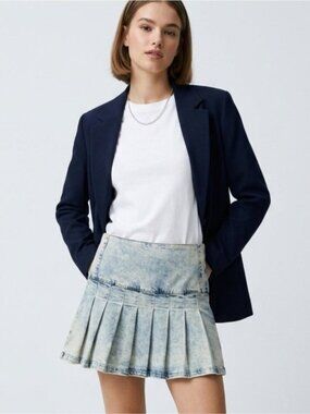 Foxy Jeans Pleated Mini Skirt